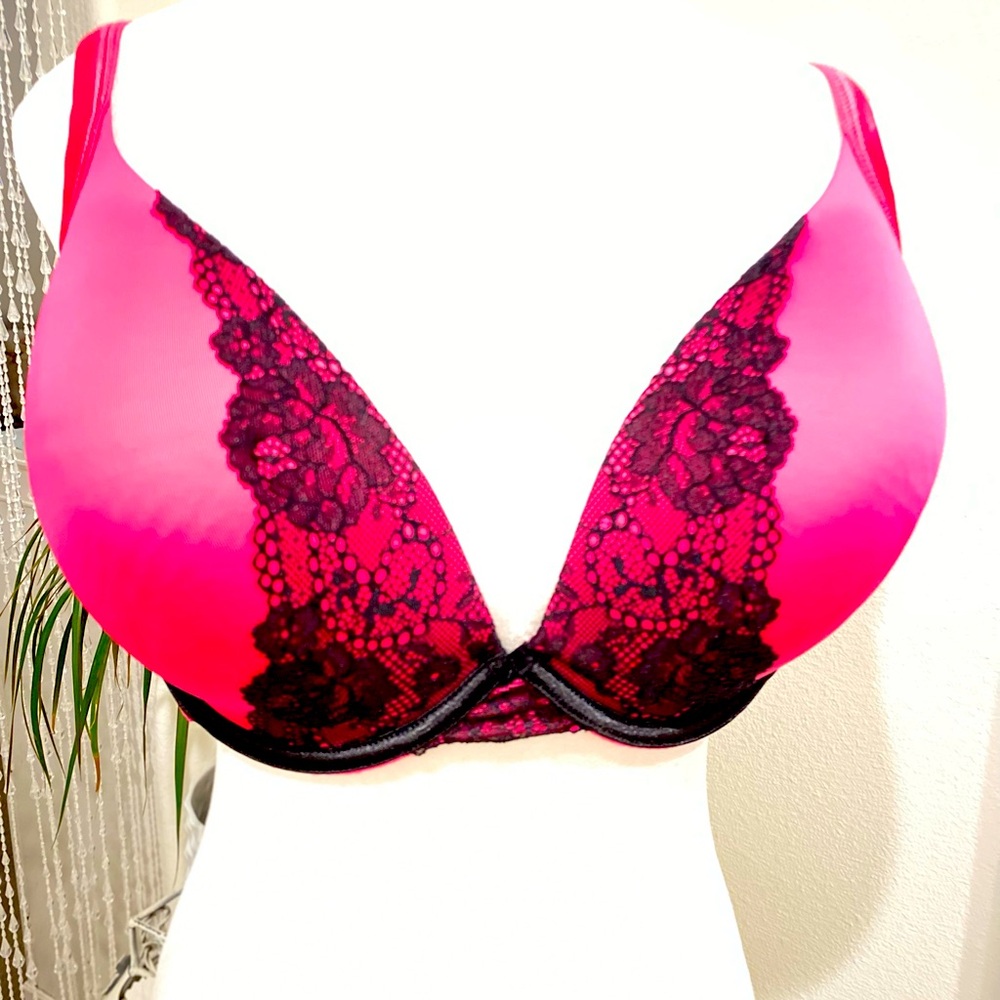 CACIQUE SEXY PUSH-UP BRA NWOT
